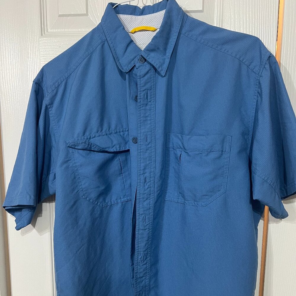 Vintage Mens fly fishing Shirt Vented activewear short sleeve shirt Blue Outdoor